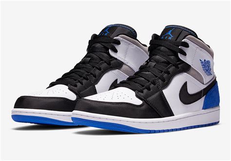 jordan air 1 mid travel.